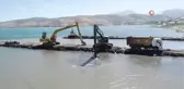 Van haberi! Van Gölü dip çamurundan temizleniyor