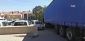 Başkent'te belediye parkına bırakılan tır polisi alarma geçirdi