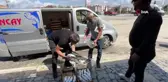 Karadeniz'e açılan balıkçılar kasa kasa palamutla dönüyor