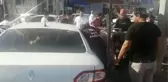 Tırın çarptığı otomobildeki anne ve iki çocuğu yaralandı