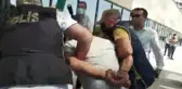 Bursa haberleri | İnfaz koruma memurlarını taşıyan servis aracına saldıran 3 terörist Bursa'ya getirildi (2)