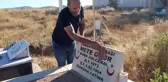 Şehit kardeşinin mezarına 28 yıldır toz kondurmuyor, her hafta sonu temizliğini yapıyor