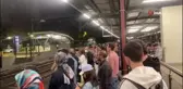Teknik arıza sonrası Marmaray istasyonlarıda yoğunluk yaşandı