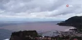 Sağanak sonrası taşkınlar oluştu, denizin rengi değişti