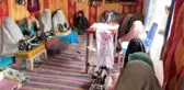 Afgan kadın Can, işsiz kadınlara umut olmak için üretim tesisleri kurdu