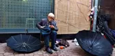70 yıllık şemsiye tamircisi: 