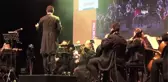 Bakan Ersoy, 'Senfoni ile Nejat Ertaş Türküleri' konserine katıldı