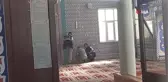 İmam, eski eniştesi tarafından camide vuruldu