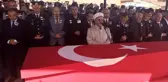 Son dakika haberi: Vatandaşa yardım ederken şehit olan uzman çavuşa son görev