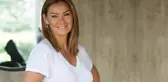 Yoga kampına giden Pınar Altuğ, verdiği pozlarla esnekliğini gözler önüne serdi