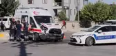 Ambulansla hafif ticari aracın çarpışması sonucu 5 kişi yaralandı