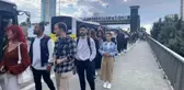 Otobüs sırası uzadı! Öğrenciler derse geç kaldı