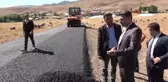 Son dakika haber... Tozlu köy yolları devlet yatırımıyla sıcak asfaltla kaplanıyor