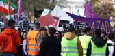 Son dakika haber... İranlı Mahsa Emini'nin ölümü Atina'da protesto edildi