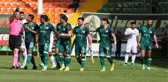 Alanyaspor 10 kişi kalan Giresunspor'a diş geçiremedi