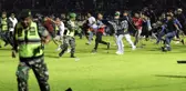 Son dakika haberleri! Endonezya'da futbol maçında izdiham: 174 ölü, 180 yaralı