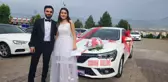 Gelinlikle nikah masasından önce sınav sırasına oturdu