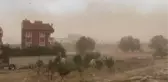 Kum fırtınası hayatı olumsuz etkiledi