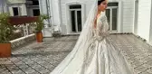 4 aylık aşkıyla evlenen Merve Boluğur'un gelinliğine beğeni yağdı! Herkes aynı yorumu yaptı
