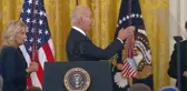 Biden yolunu şaşırmaya devam ediyor! Bu sefer eşi gideceği yeri gösterdi