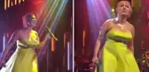Kalben dans videosu izle! (VİDEO) Kalben konser videosu İZLE!