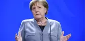 Eski Almanya Başbakanı Merkel'e 