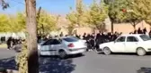 İran'daki Amini protestoları liselere sıçradıLise öğrencilerinden 