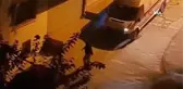 Son dakika yerel: Ambulansa saldırdı, meydan dayağı yedi... O anlar kamerada