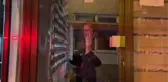Afyon haber | Çay ocağında kilitli bırakılan kadını polis kurtardı