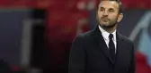 Okan Buruk istifaya çağrılıyor! Galatasaraylılar bu kez Fatih Terim'i değil, bambaşka bir hocayı istiyor