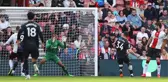 Lider Arsenal'in hızını kestiler! 4 maç sonra ilk puan kaybı geldi