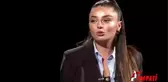 Ayça Ayşin Turan'ı gözyaşlarına boğan soru: Çocukluğum bitti