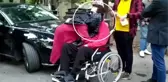 İbrahim Tatlıses, annesini kaybeden eski eşi Derya Tuna'yı acı gününde yalnız bırakmadı! Sarılıp hüngür hüngür ağladılar
