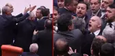 Bütçe görüşmelerinde arbede! Kurtulmuş'un sözleri sonrası TBMM'de vekiller birbirine girdi
