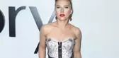 Scarlett Johansson: 'Hollywood beni sarışın bomba olmaya zorladı'