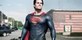 Warner Bros, Henry Cavill'in Süperman rolüne son verdi