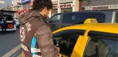 Kadıköy'de denetime takılan taksi sürücüsünden ilginç savunma: Telefon değil ki bu çay