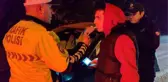 EHLİYETSİZ SÜRÜCÜ 'EKMEK ALMAYA GİDİYORDUM' DEDİ CEZADAN KURTULAMADI