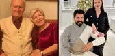 Kimi 50 yıllık eşine, kimi de çocuklarına sarıldı! Ünlü isimler yeni yılı böyle karşıladı
