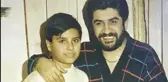 Şarkıcı Alişan, hayatını kaybeden Burhan Çaçan'la olan fotoğrafını paylaştı: Sene 1989, 13 yaşındayım