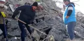 83 saat sonra enkazdan çıkarıldı! Taburcu edilir edilmez çöken binalarda insanları aramaya koştu