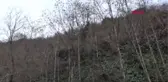 ÖĞRENCİ YURDU YOLUNDA KAZA; BABA VE ÜNİVERSİTELİ KIZI ÖLDÜ, OĞLU YARALI