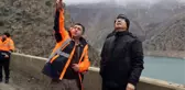 Vali heyelan bölgesinde açıklama yaparken 2. kez heyelan meydan geldi
