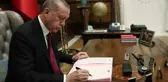 Cumhurbaşkanı Erdoğan imzaladı: 3 bakanlıkta kritik atamalar ve görevden alma kararı