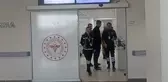 Randevu saatini kaçırdı, doktora saldırıp sekreterin boğazını sıktı