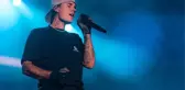 Yüz felci geçiren Justin Bieber, tüm konserlerini iptal etti