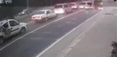 Nevşehir'de fireni patlayan kamyon araçlara böyle çarptı: 6 yaralı
