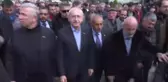 Kahramanmaraşlı Depremzede, Kılıçdaroğlu'na Konteyner ve Prefabrik Evlerin Fiyatlarının Artmasından Şikayet Etti: 