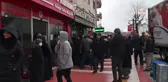 Yozgat'ta Et ve Süt Kurumu'nun Satış Mağazası Önündeki Ucuz Et Kuyruğu Ramazan Öncesinde Daha da Uzadı