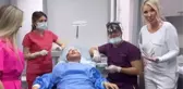 Safiye Soyman, Seda Sayan'ın isteği üzerine boyun gerdirme ameliyatı oldu